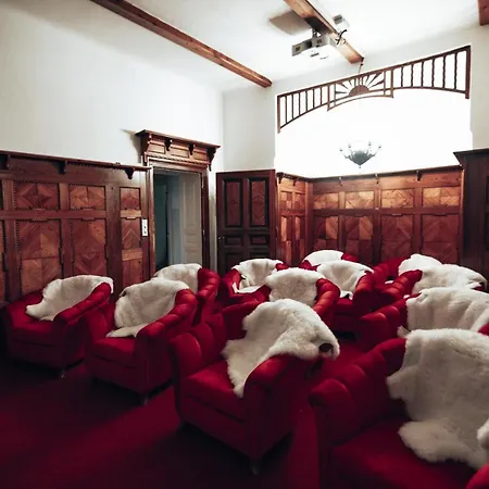 Selina Hotel